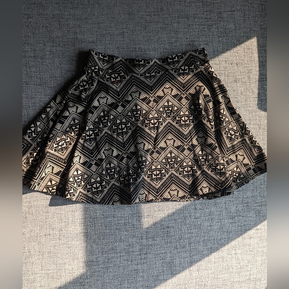 Victoria's Secret PINK mini skirt - Picture 3 of 6